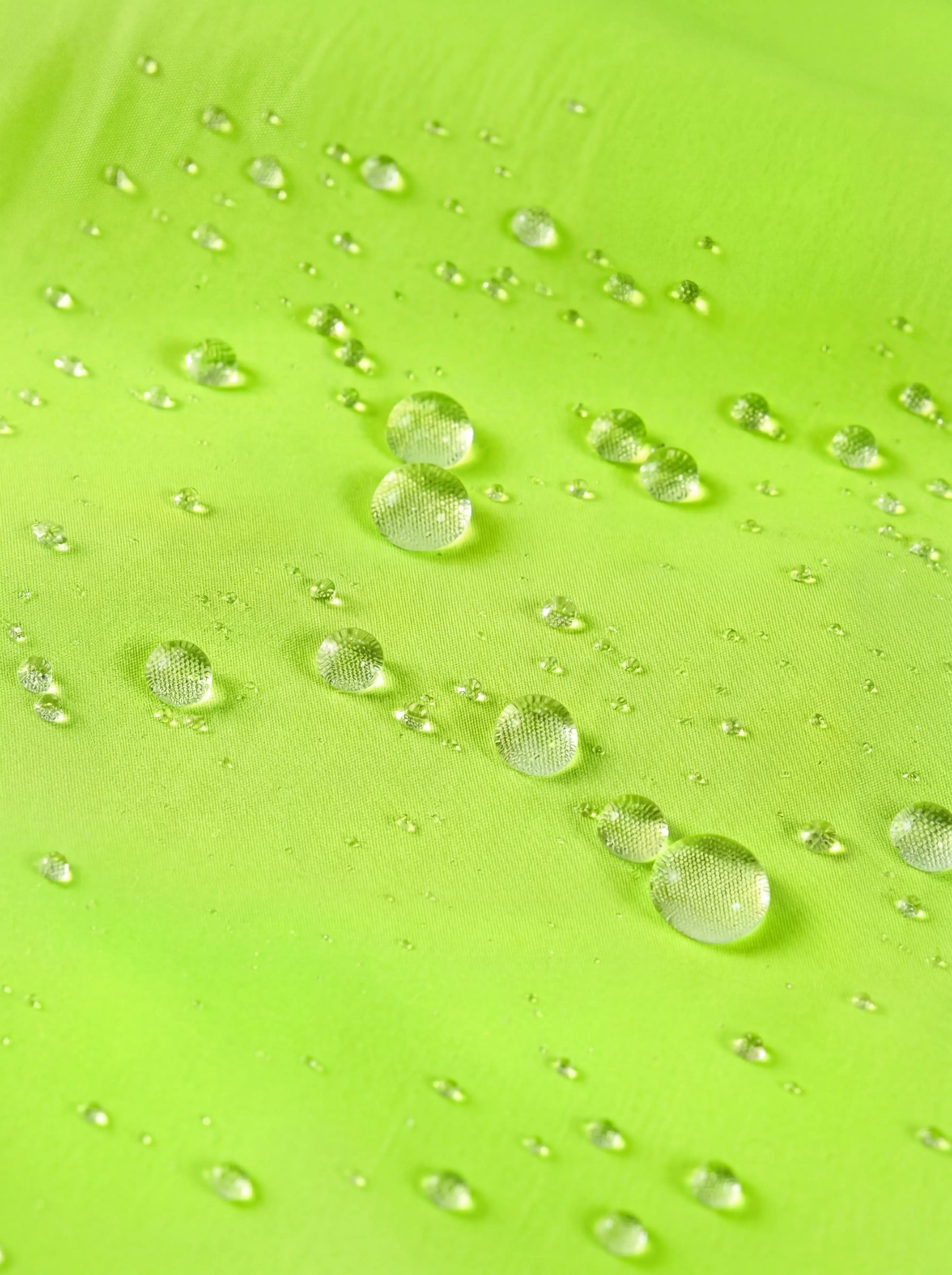 QUALICOS Men's Windproof Cycling Vest high-vis yellow water-repellent fabric close-up with beaded droplets