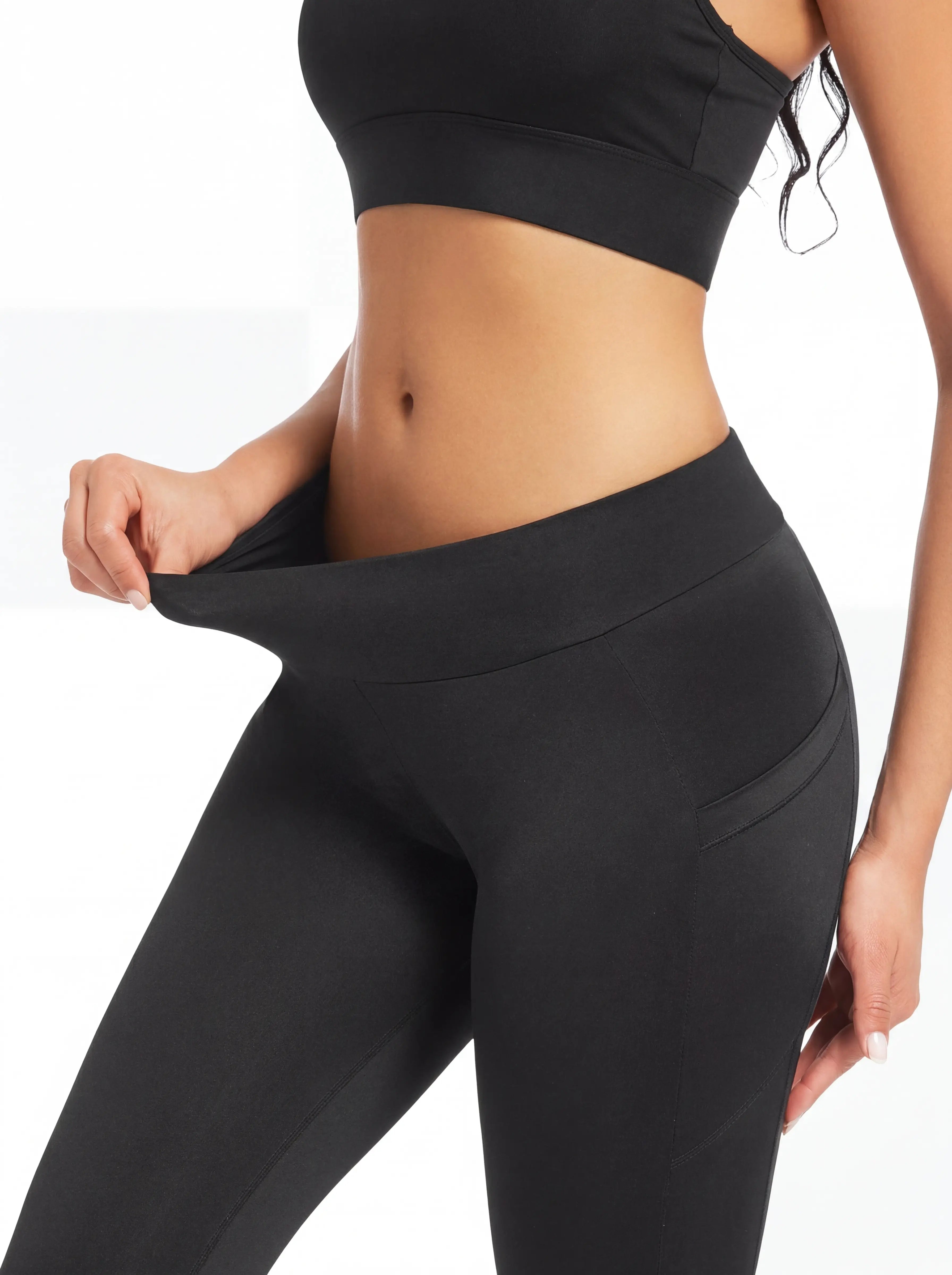 QUALICOS Women's Cycling Capri Pants with Pockets close-up elastic waistband and side storage pocket