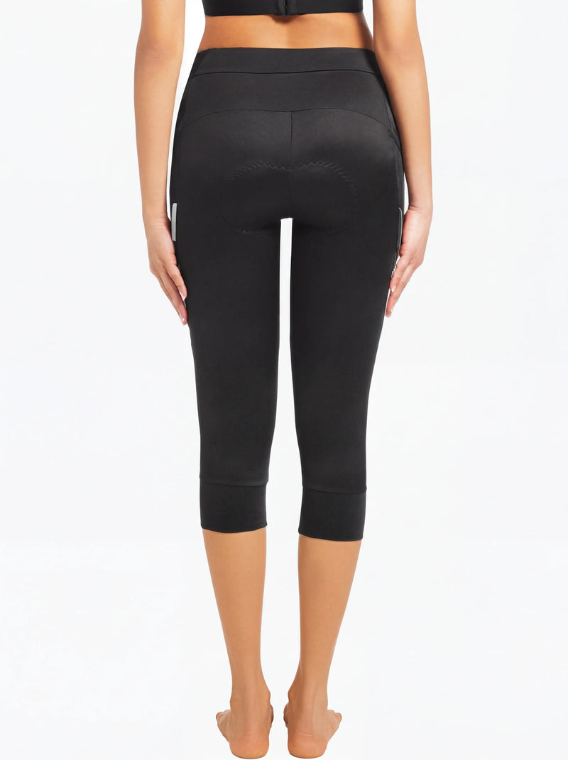 QUALICOS Women's Cycling Capri Pants with Pockets rear view, 3/4 length fit and padded seat design