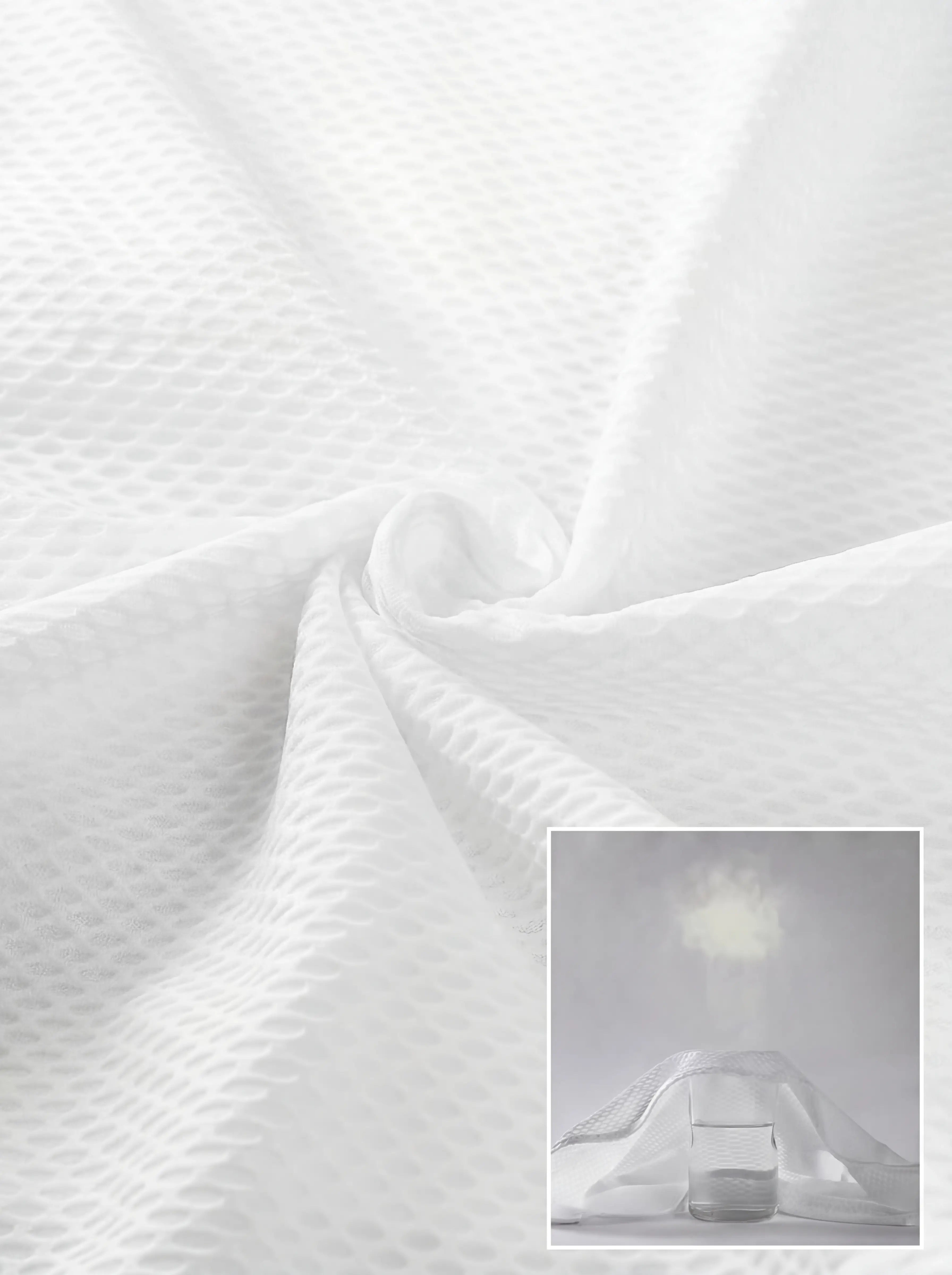 QUALICOS Women's Mesh Cycling Base Layer white jacquard mesh fabric close-up with breathable quick-dry texture